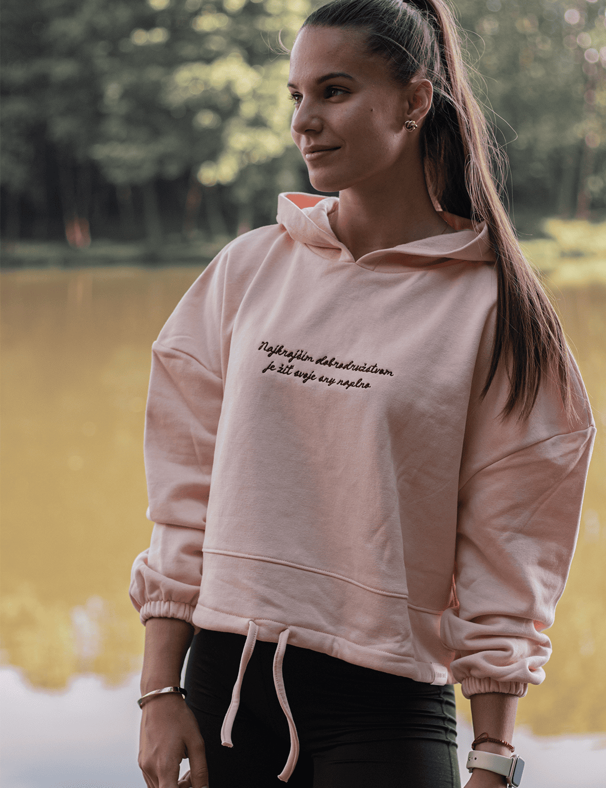 Mikina Najkrajším dobrodružstvom je žiť svoje sny naplno
